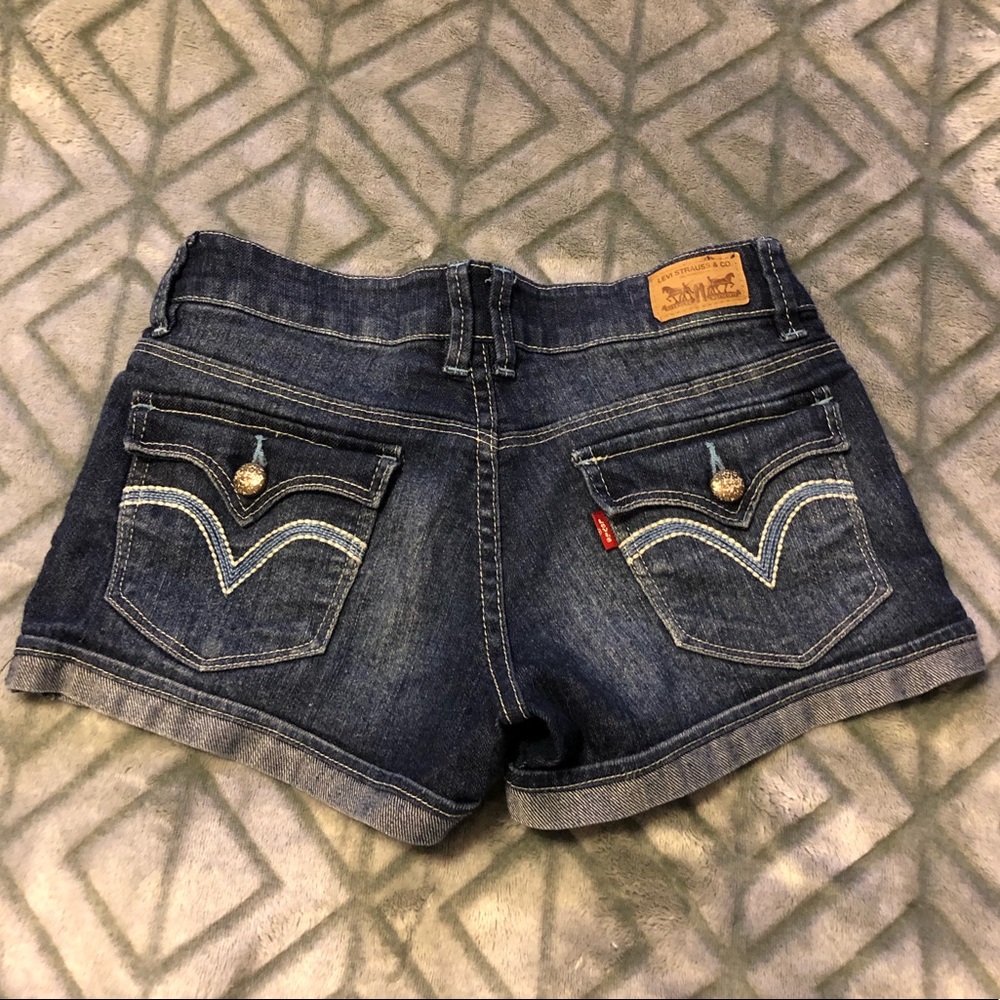 Levi’s Shorty Short size 0